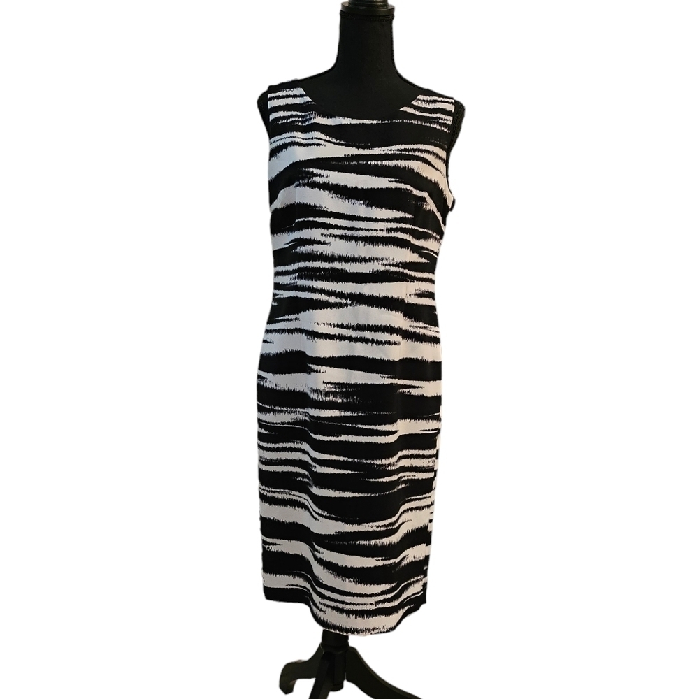 Jones Studio Separates Stripped Sheath Dress 98% Polyester 2% Elastane Sz 6